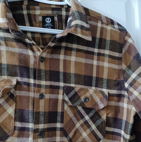 Amnesia Plaid Shirt - Picture 3 of 4